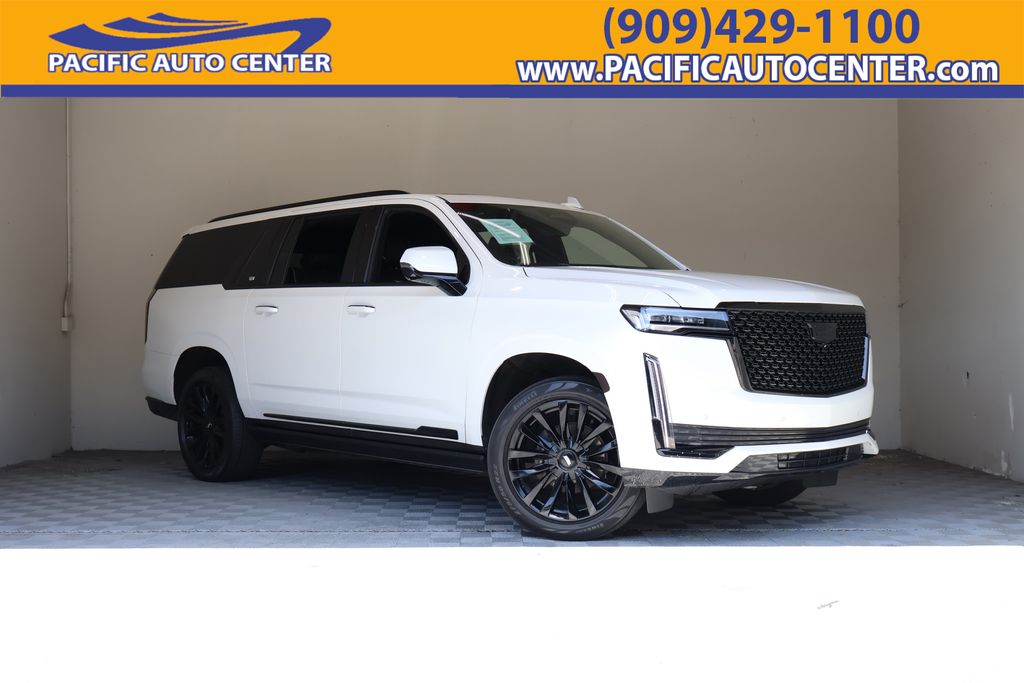 Crystal White Tricoat 2022 Cadillac Escalade ESV SUV / Crossover Four-Wheel Drive