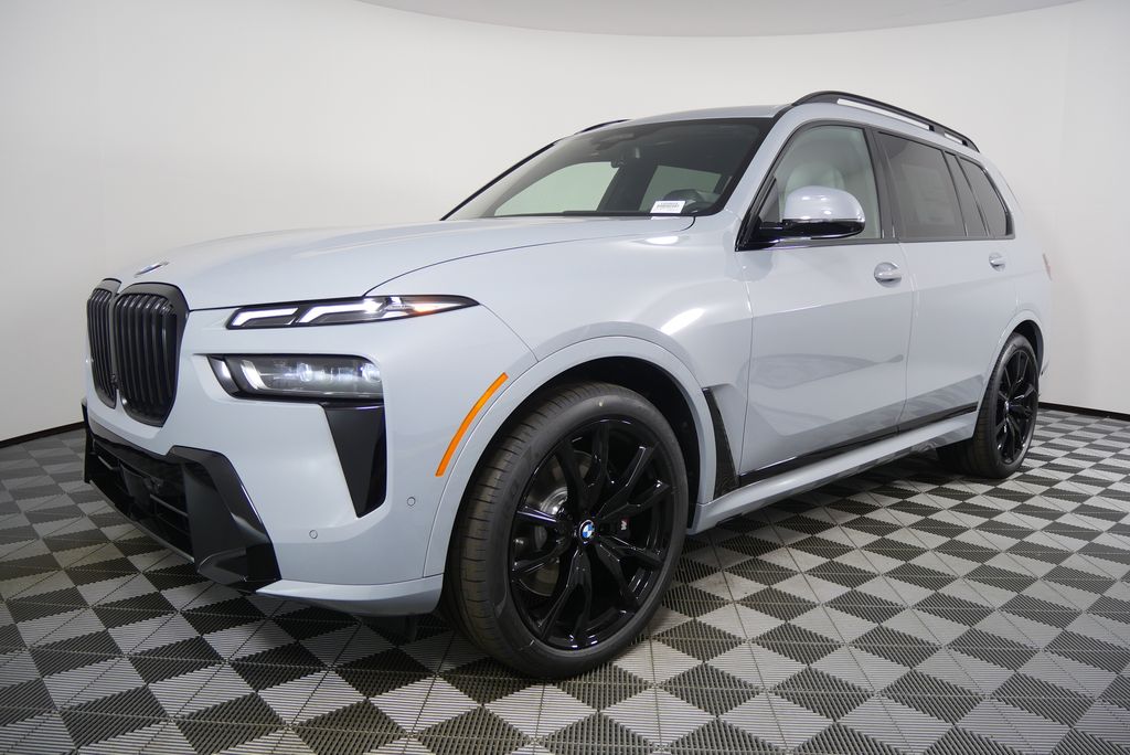 Thumbnail: 2026 BMW X7 - 8