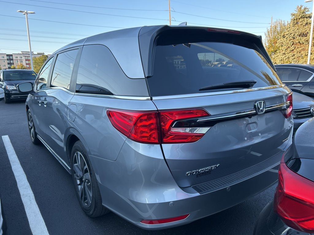 Thumbnail: 2023 Honda Odyssey - 2