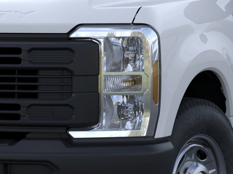 New 2026 White Ford XL image 19