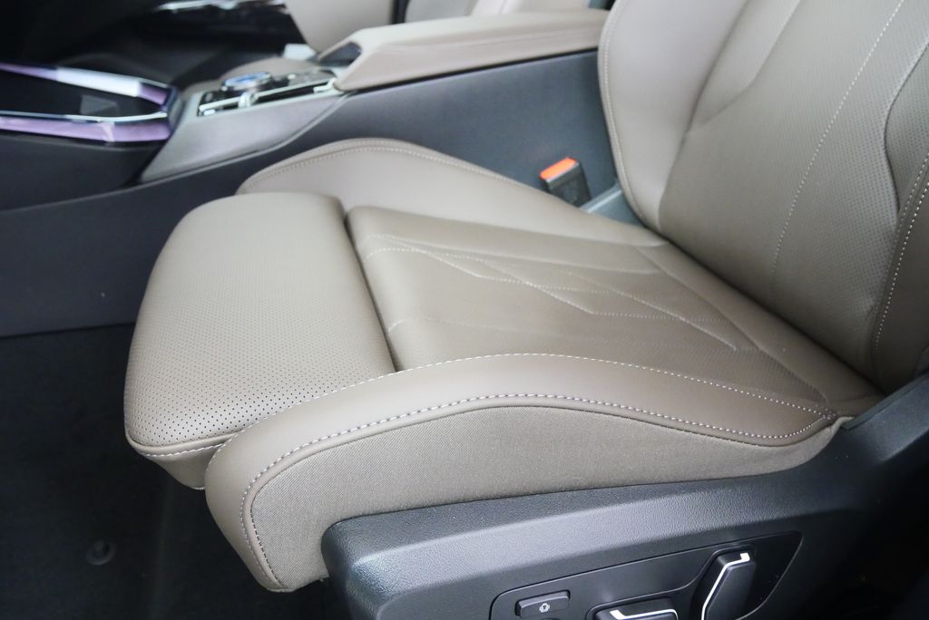 Thumbnail: 2026 BMW X3 - 10