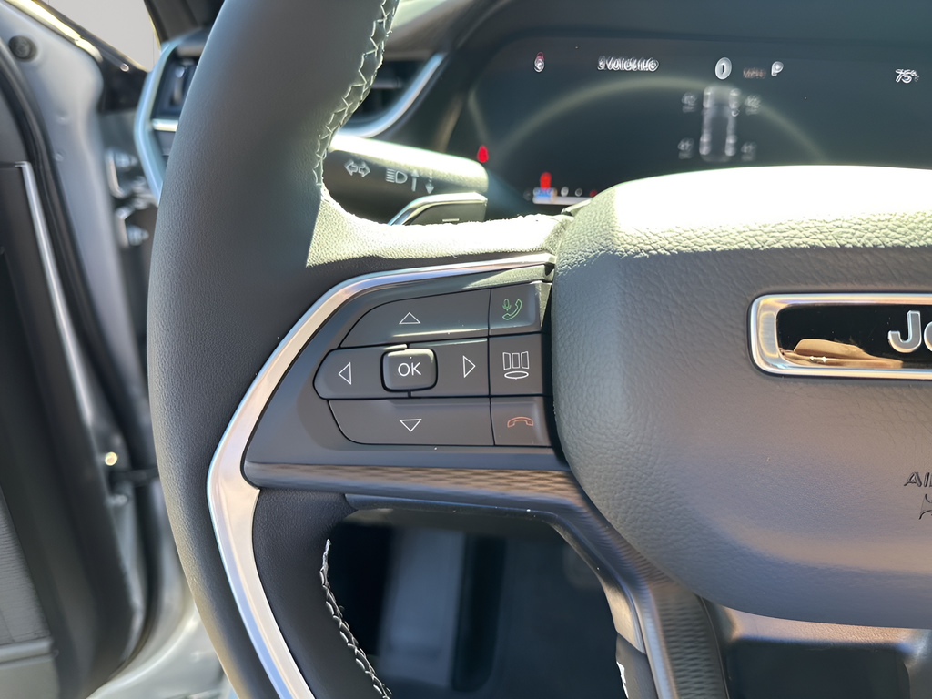 New Car 2025 Jeep Grand Cherokee  For Sale Under $50,000 In Austin, Texas