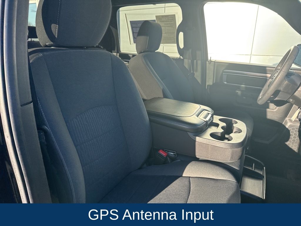 2024 Ram 1500 Classic Warlock Crew Cab 4x4 5'7" Box