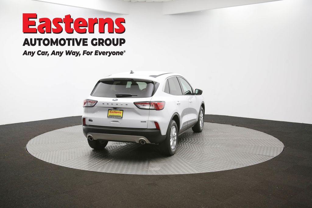 Used 2022 White Ford SE image 38