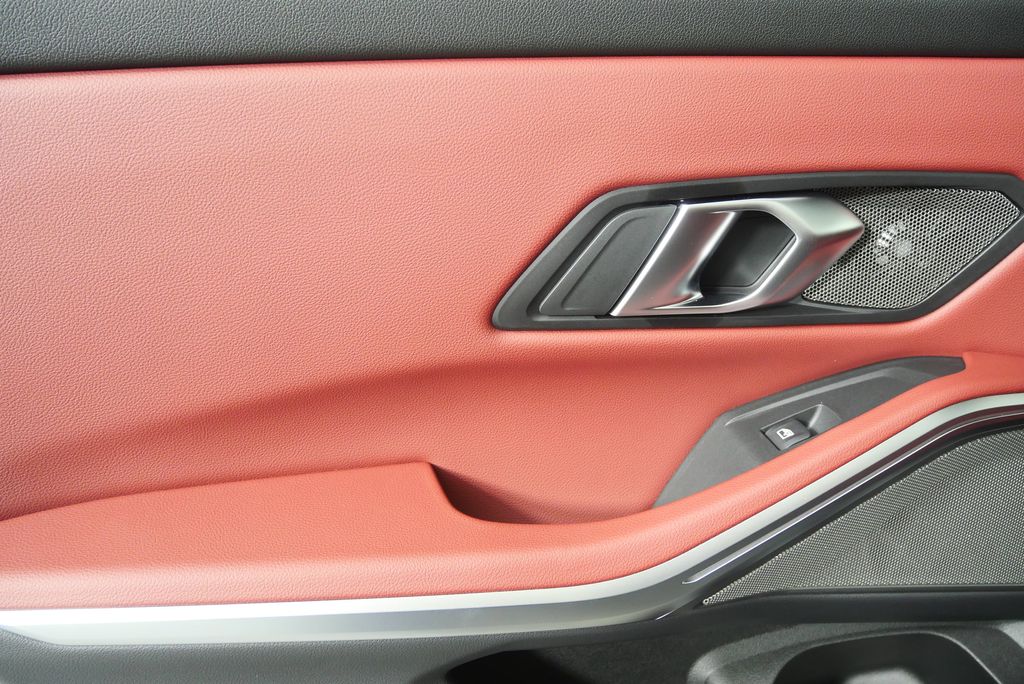 Thumbnail: 2026 BMW 3 Series - 14