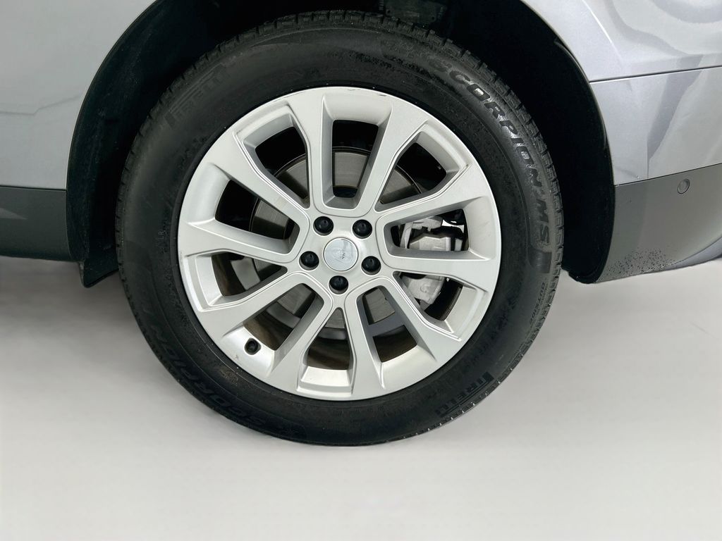 Used 2025 Gray Land Rover S image 30