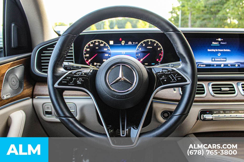 Used 2025 White Mercedes-Benz GLE 350 image 26