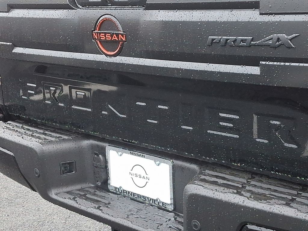 Thumbnail: 2026 Nissan Frontier - 11