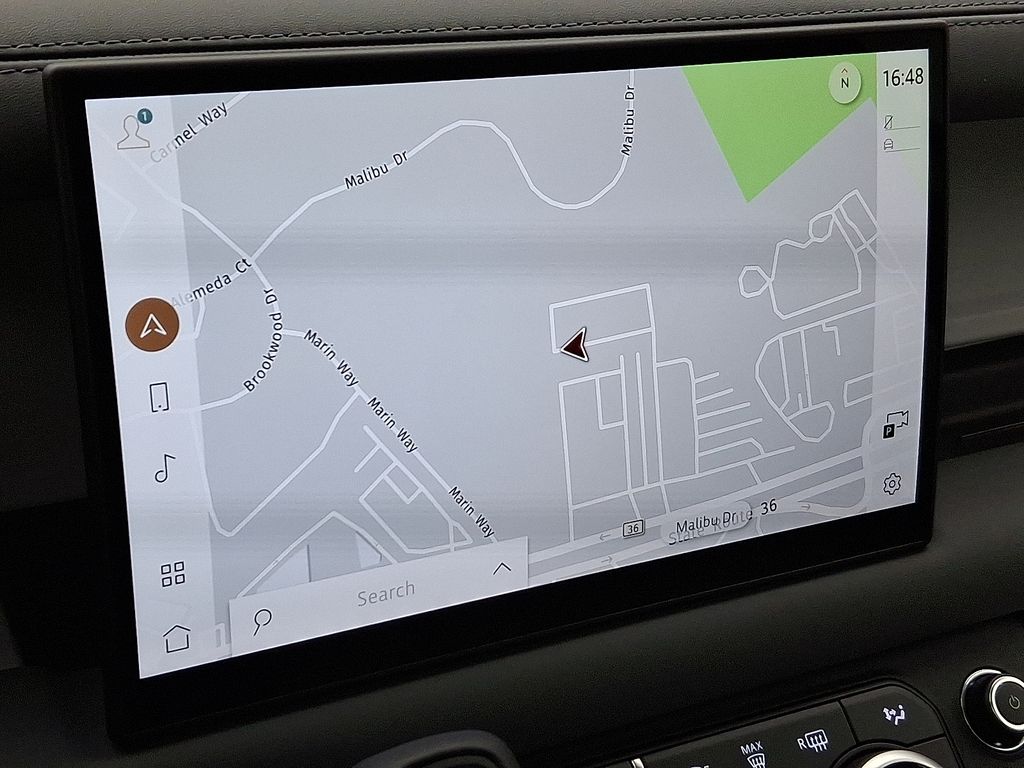 Thumbnail: 2025 Land Rover Defender - 13