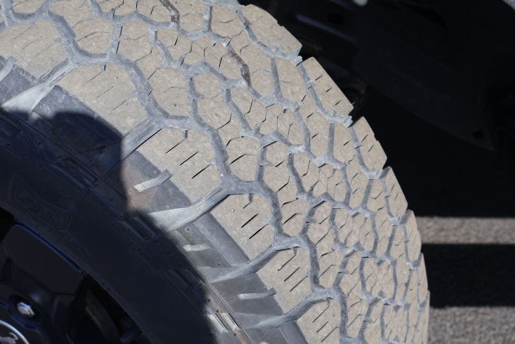 Thumbnail: 2022 Ford Bronco - 12