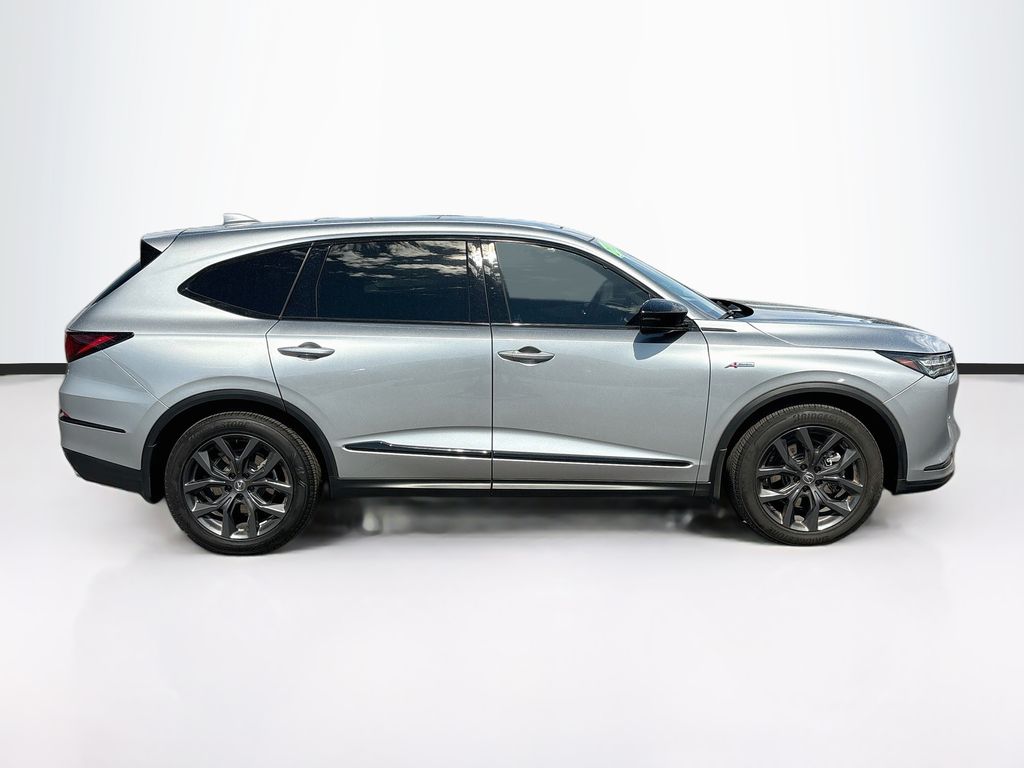 Thumbnail: 2023 Acura MDX - 4