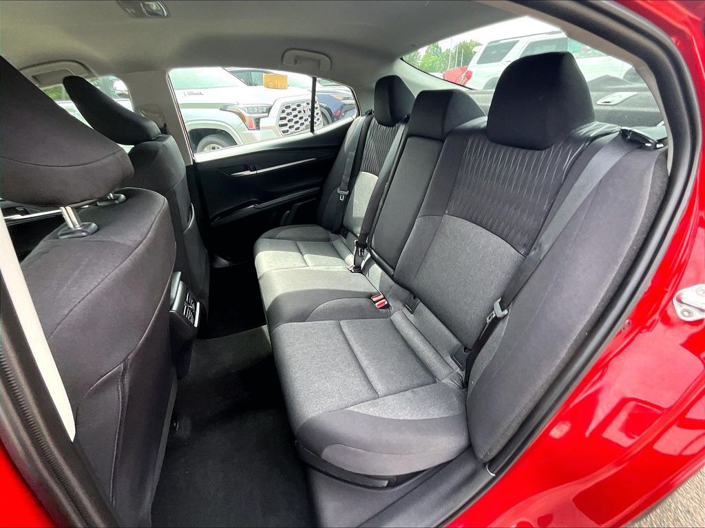 2026 Toyota Camry — photo 15
