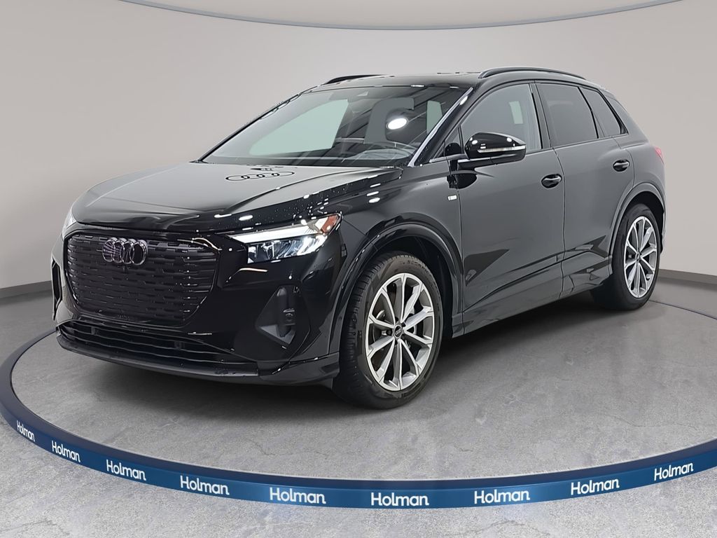 2026 Audi Q4 e-tron quattro Premium Plus 55
