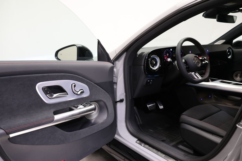 Thumbnail: 2027 Mercedes-Benz CLA - 32