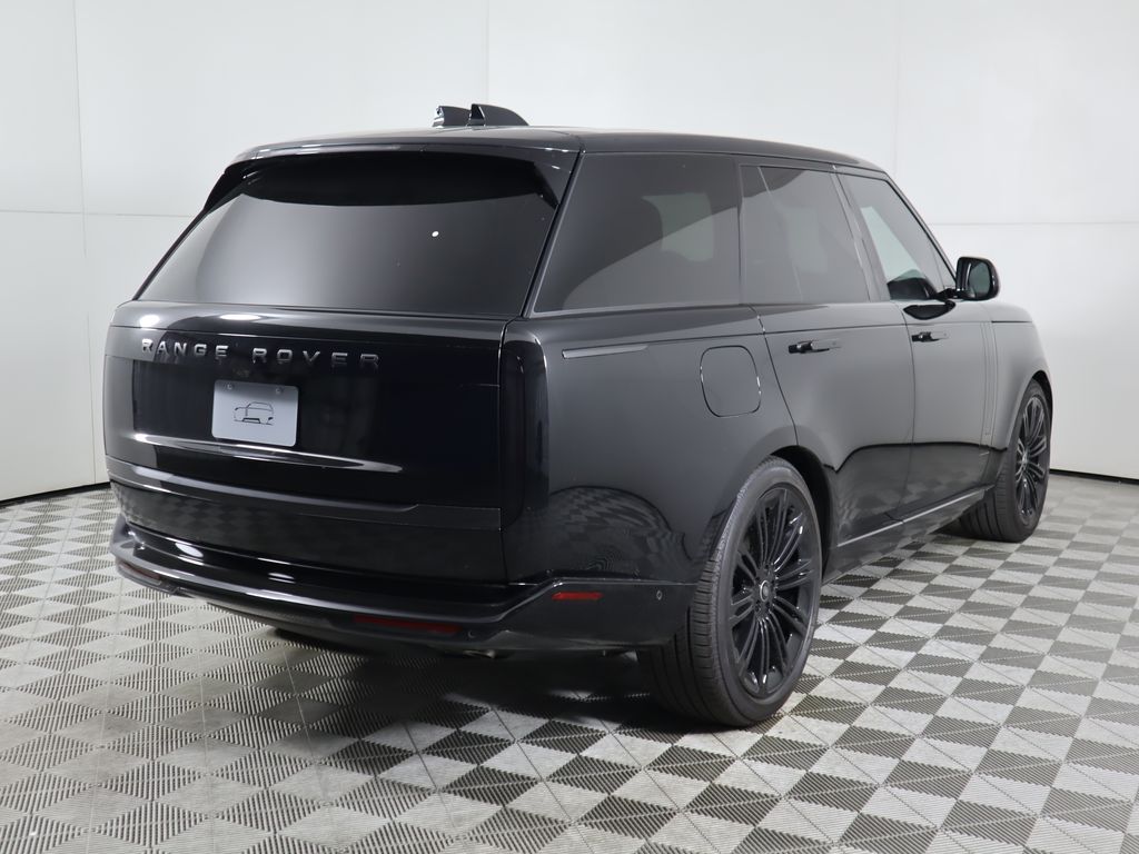 Thumbnail: 2025 Land Rover Range Rover - 5