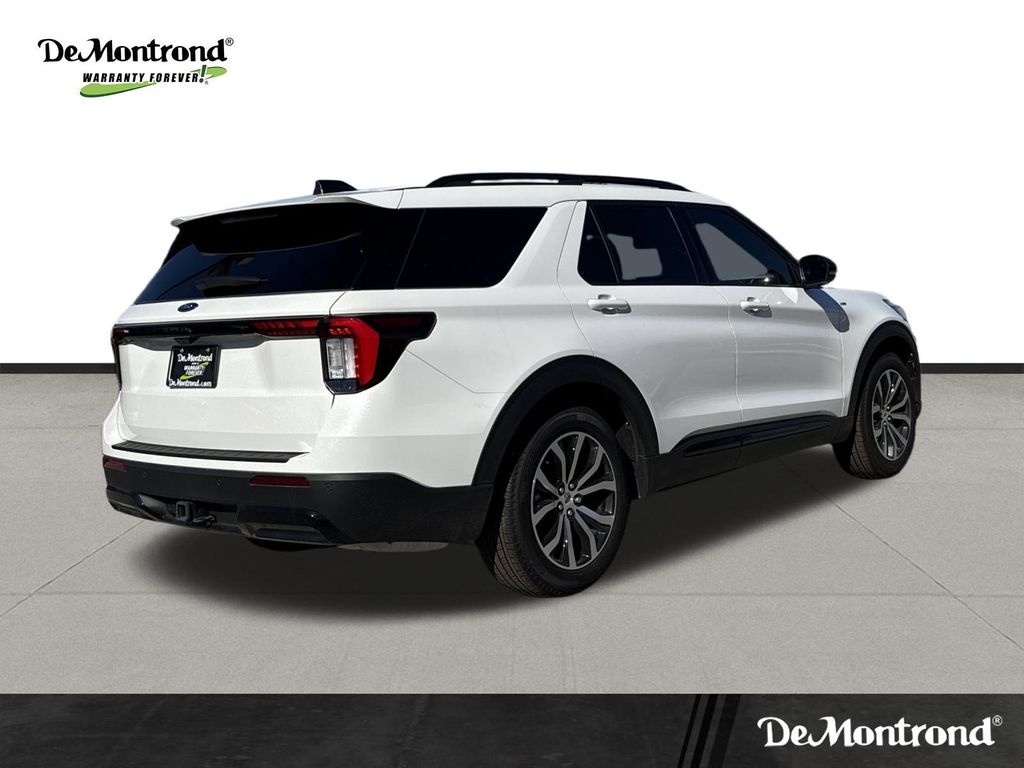2025 Ford Explorer ST-Line - 4