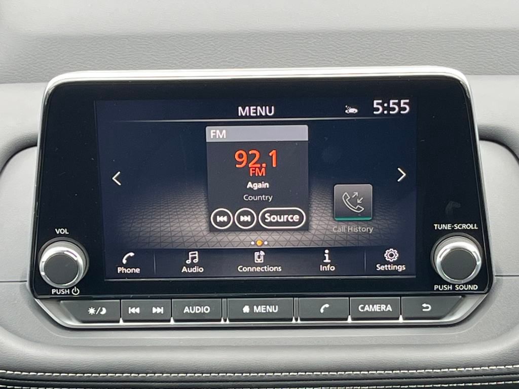 2025 Nissan Rogue SV photo