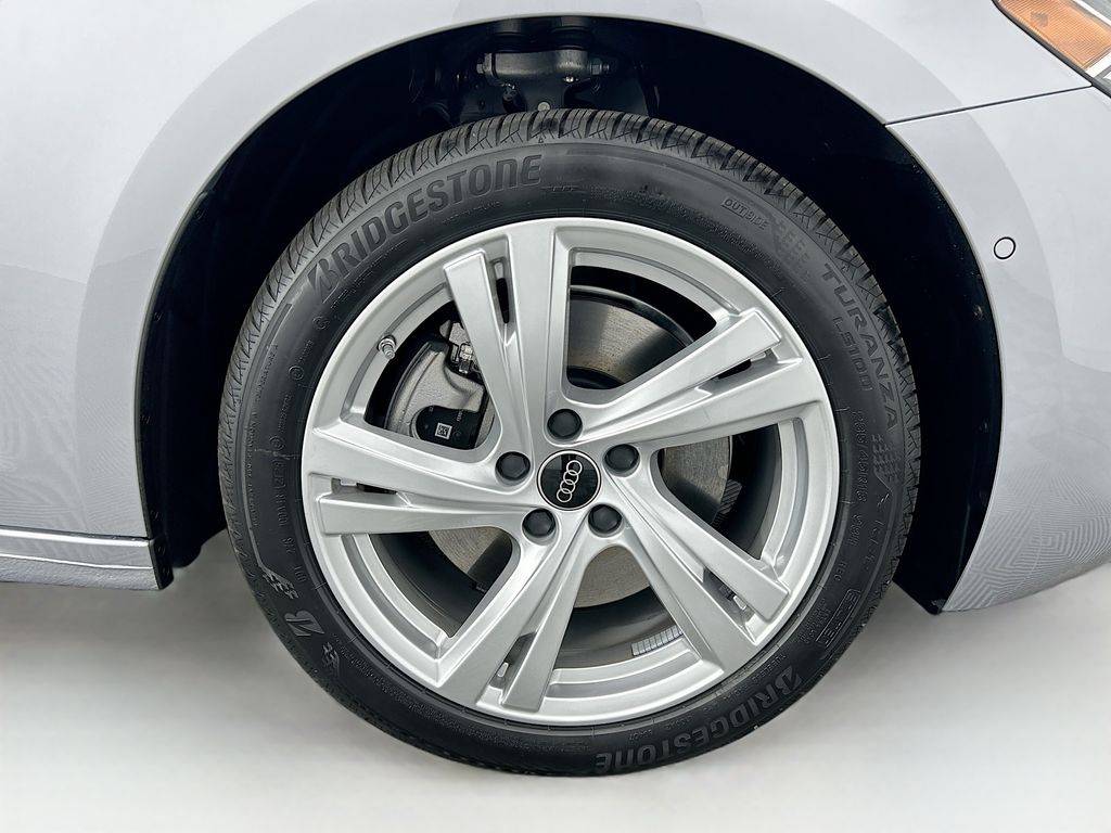 Thumbnail: 2025 Audi A5 - 32