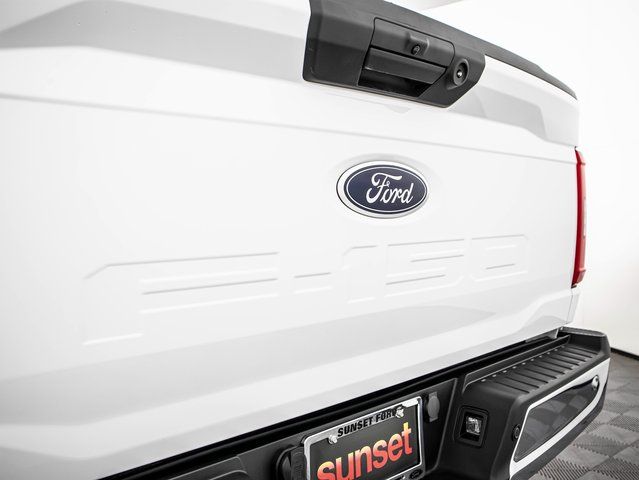 Used 2023 White Ford XLT image 16