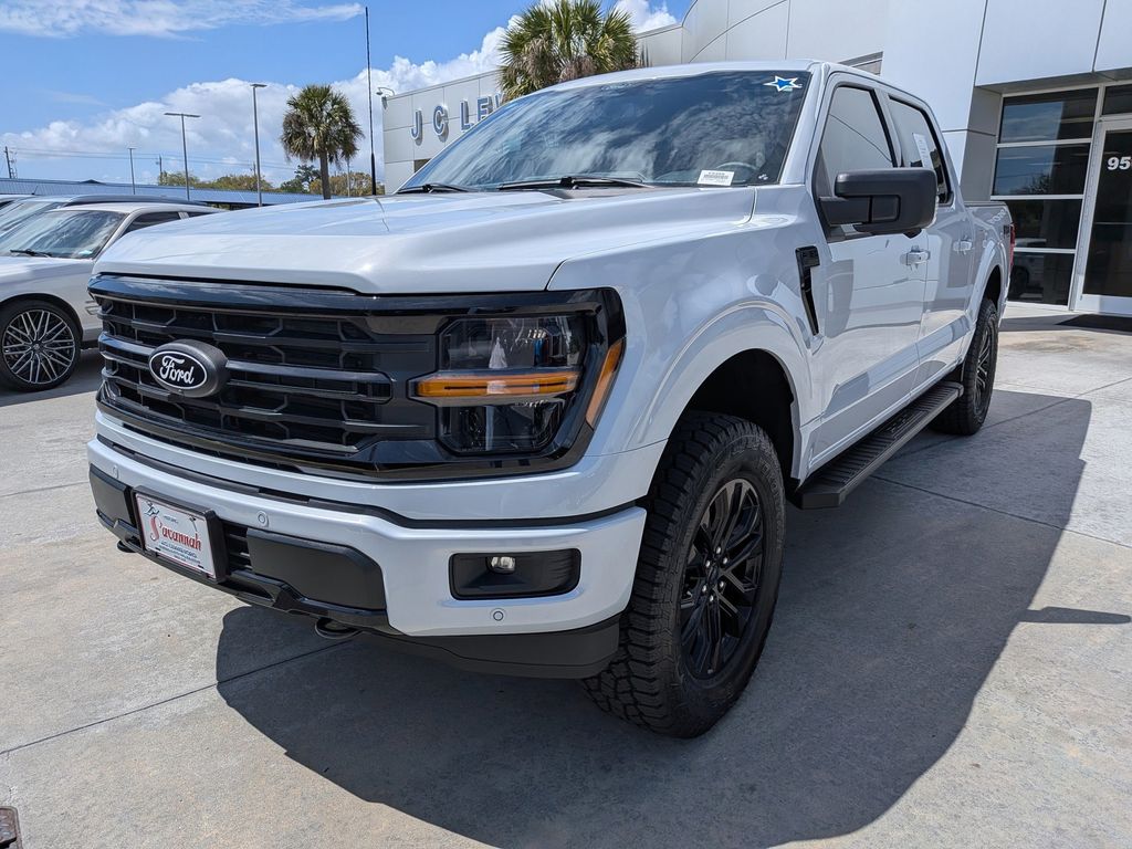 2025 Ford F-150 XLT