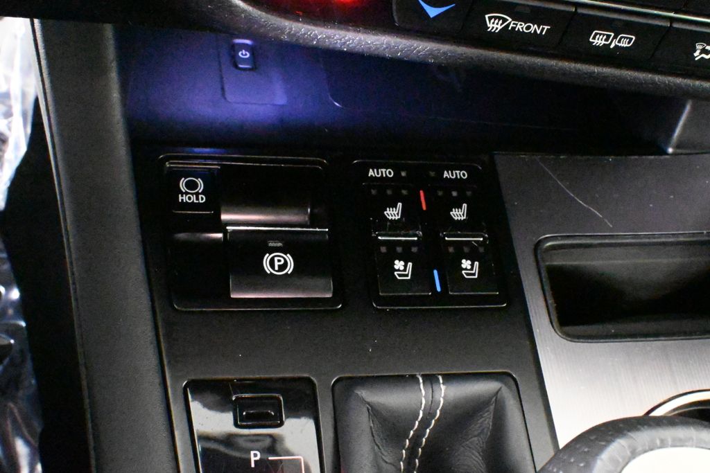 2022 Lexus RX Hybrid 450h 29