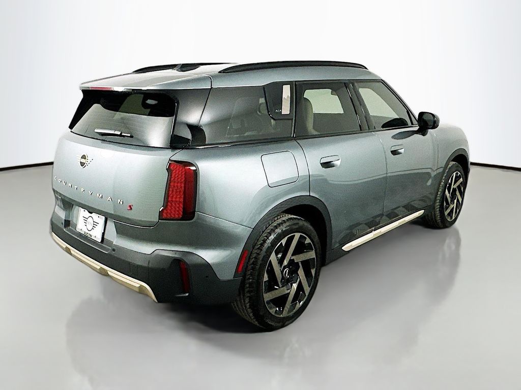 2025 MINI Cooper Countryman Base 5