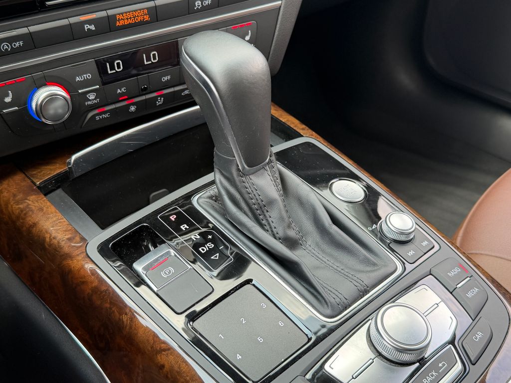 Thumbnail: 2017 Audi A6 - 27
