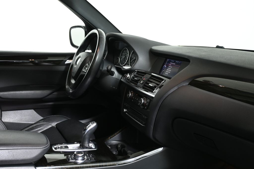 Thumbnail: 2012 BMW X3 - 32