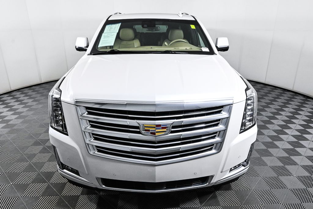 2020 Cadillac Escalade ESV Platinum Edition 2