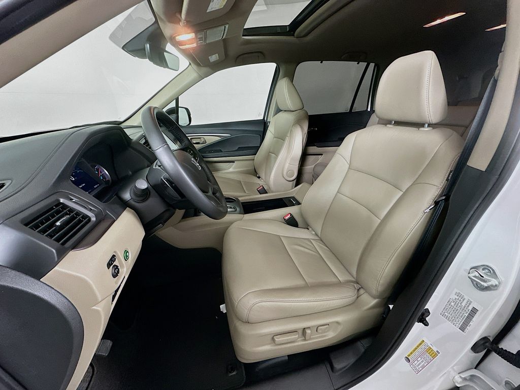 Thumbnail: 2022 Honda Pilot - 20