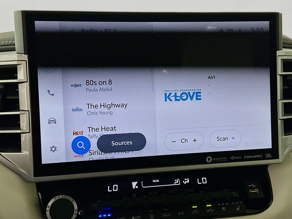 Thumbnail: 2023 Toyota Sequoia - 15