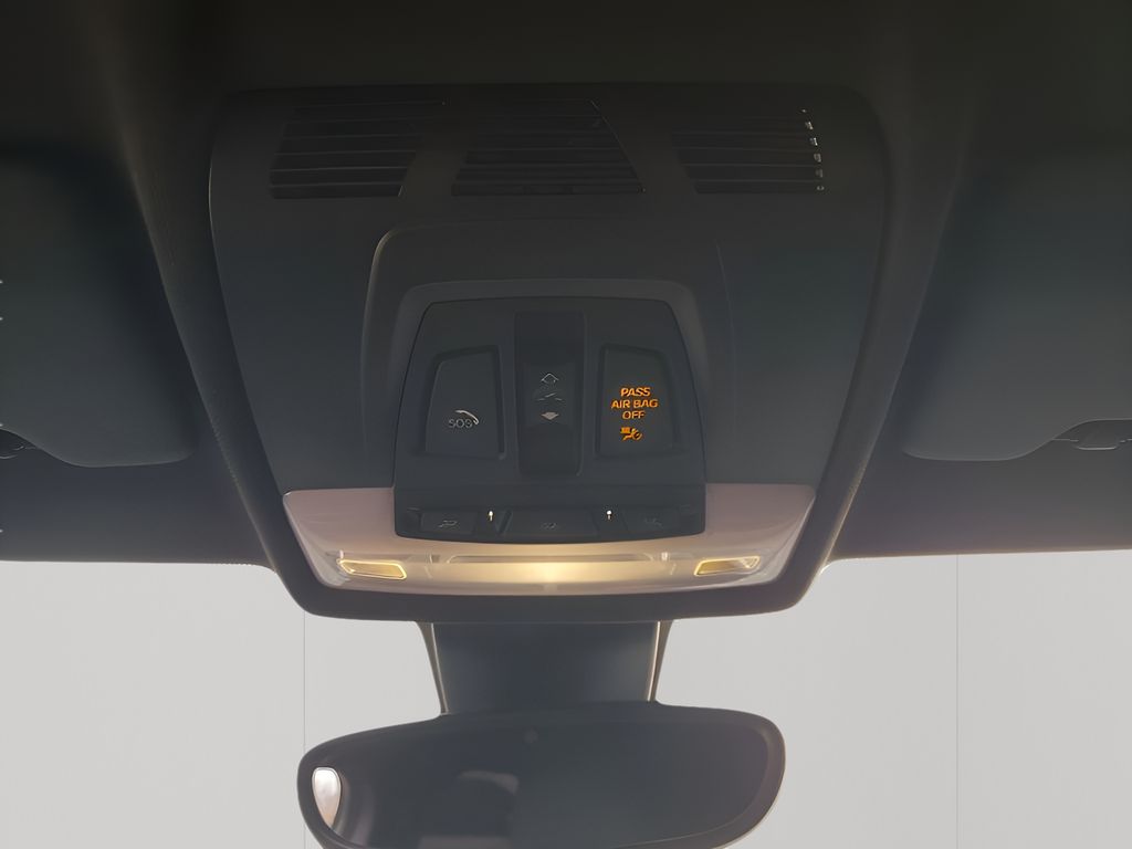 Used 2021 Silver BMW sDrive28i image 40