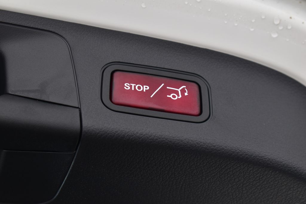 Thumbnail: 2025 Mercedes-Benz GLA - 31