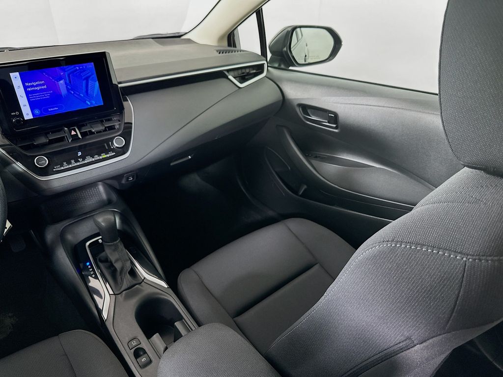 2024 Toyota Corolla LE 22