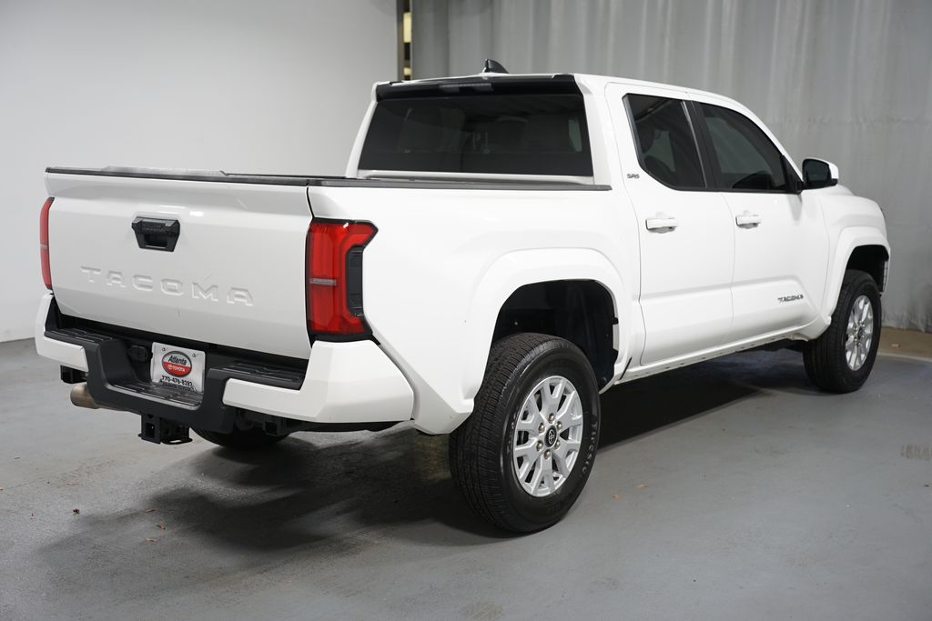 Thumbnail: 2024 Toyota Tacoma - 8