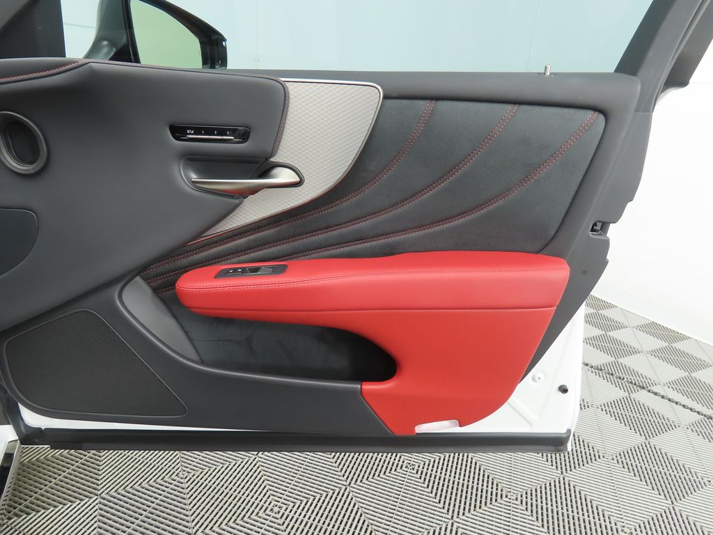 Thumbnail: 2024 Lexus LS - 25