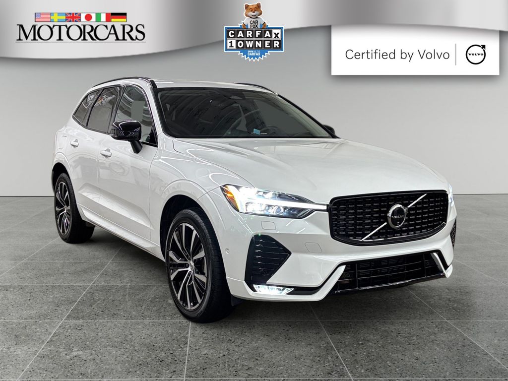 2024 Volvo XC60 B5 Plus Dark Theme AWD