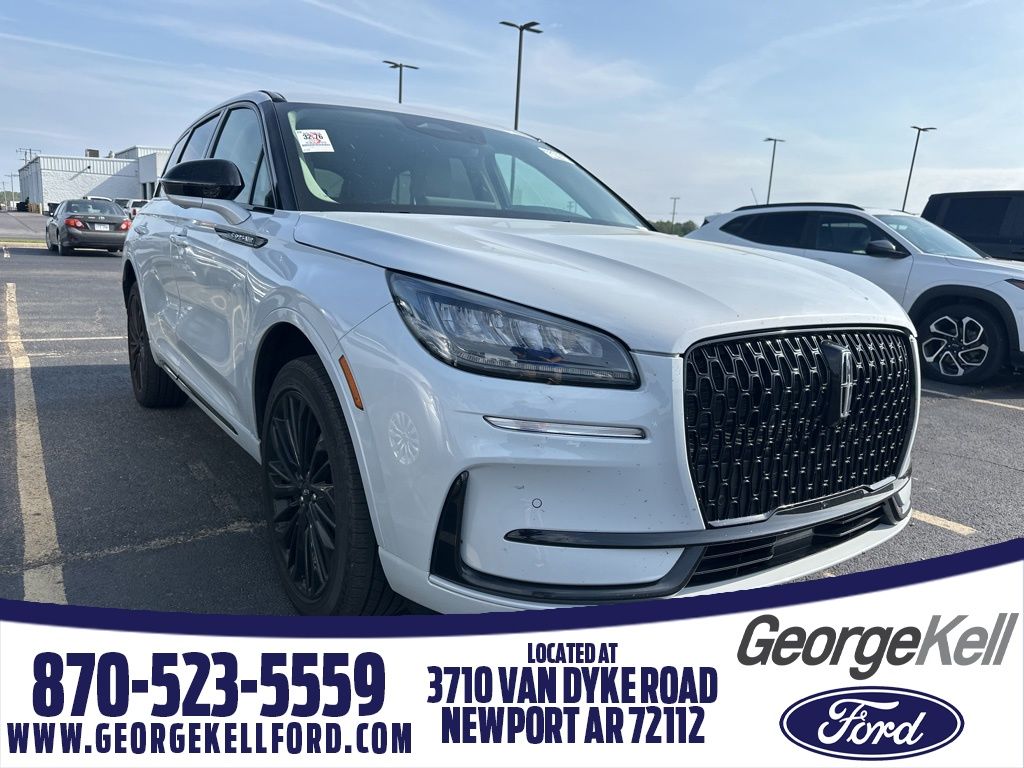 Crystal White 2025 Lincoln Corsair Premiere AWD SUV / Crossover All-Wheel Drive 8-Speed Automatic