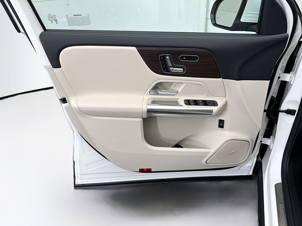 Thumbnail: 2026 Mercedes-Benz GLA - 22