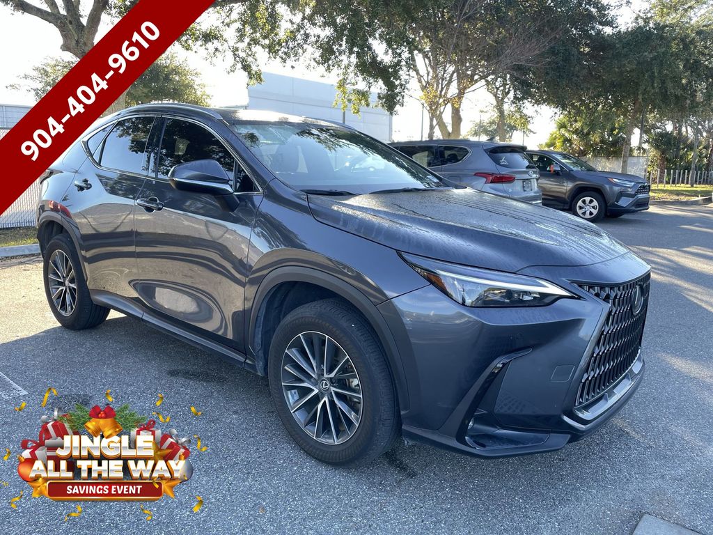 2025 Lexus NX 250's photo
