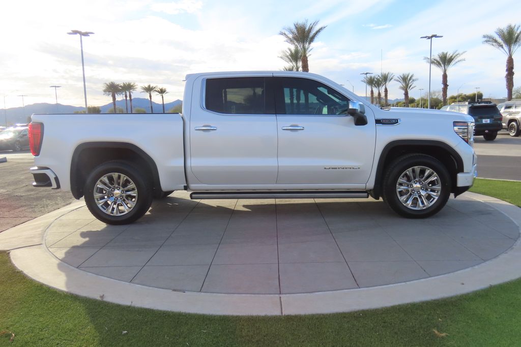 Thumbnail: 2023 GMC Sierra 1500 - 4