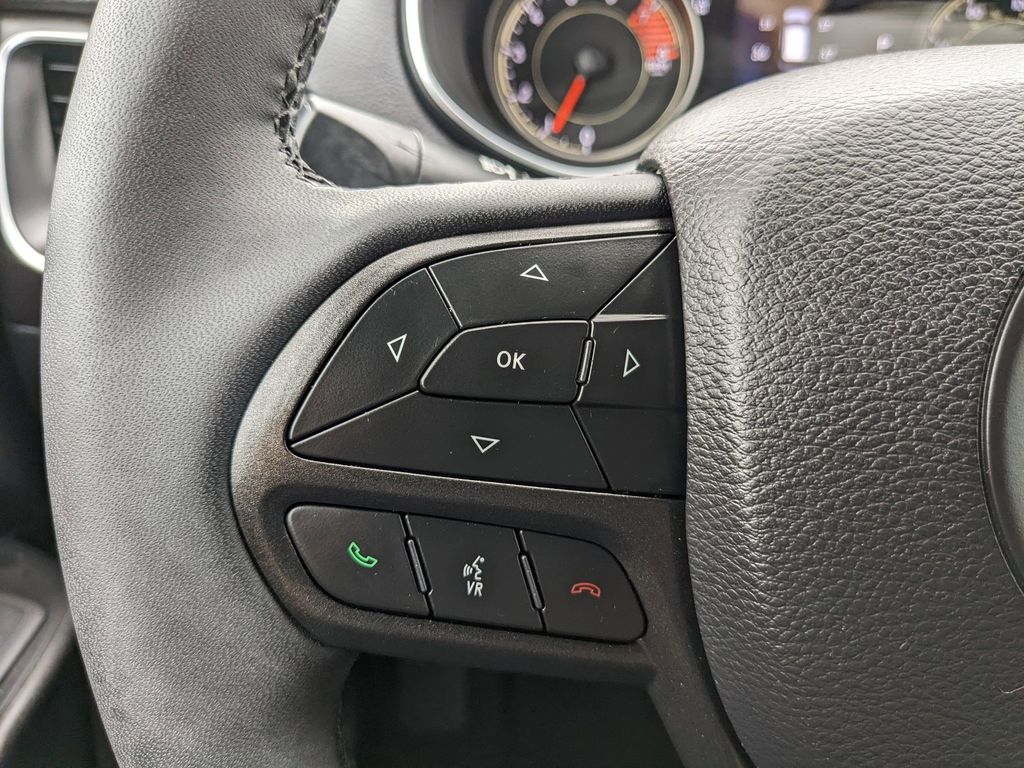 2022 Jeep Cherokee Trailhawk - Photo 13