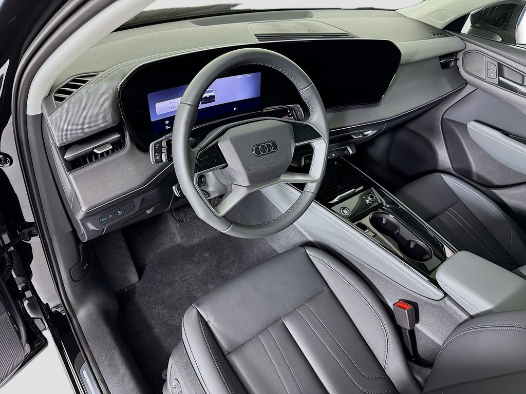 Thumbnail: 2026 Audi Q3 - 10