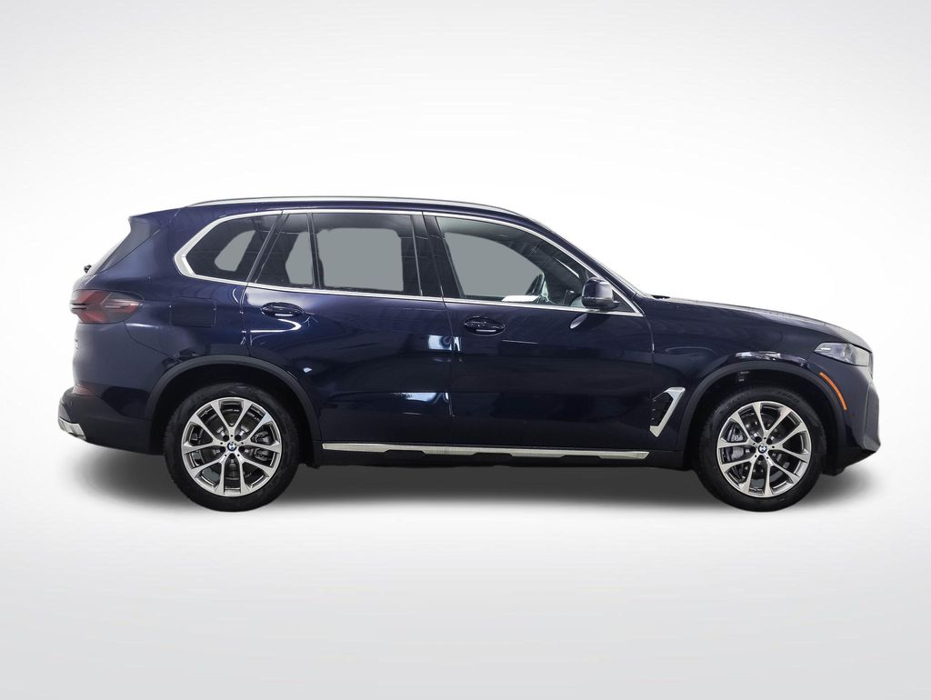 Thumbnail: 2026 BMW X5 - 6