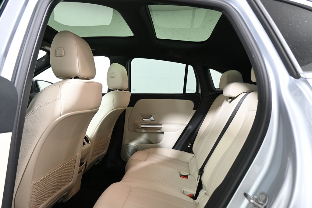 Thumbnail: 2026 Mercedes-Benz GLA - 31