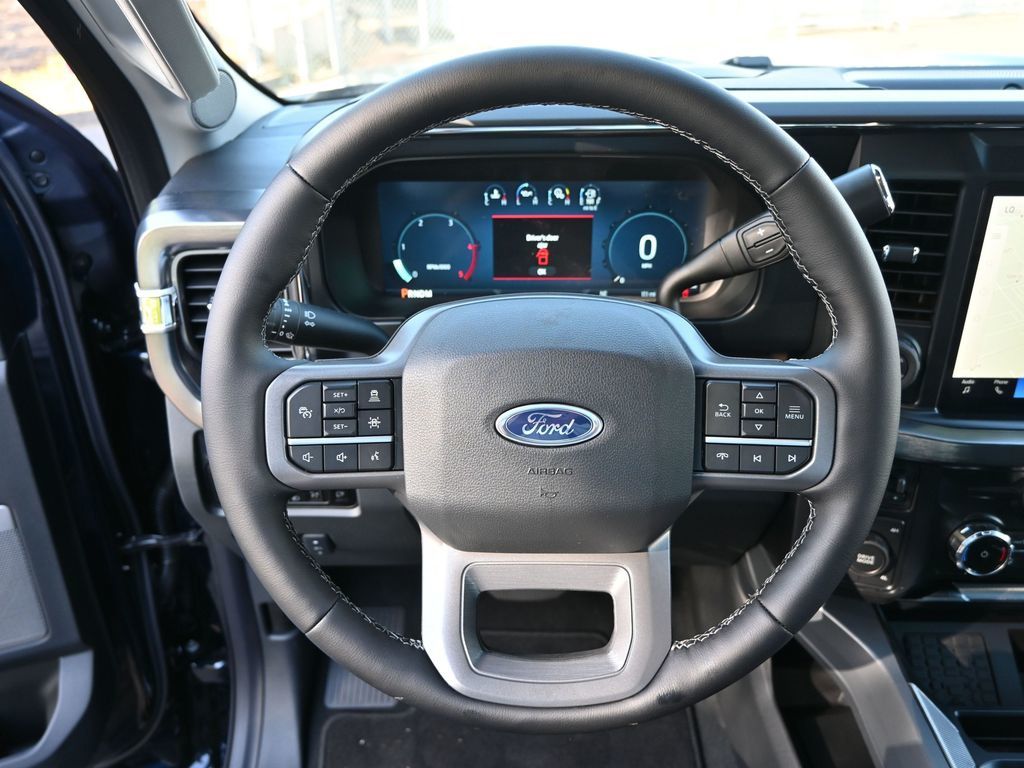 2025 Ford F-350 Super Duty LARIAT