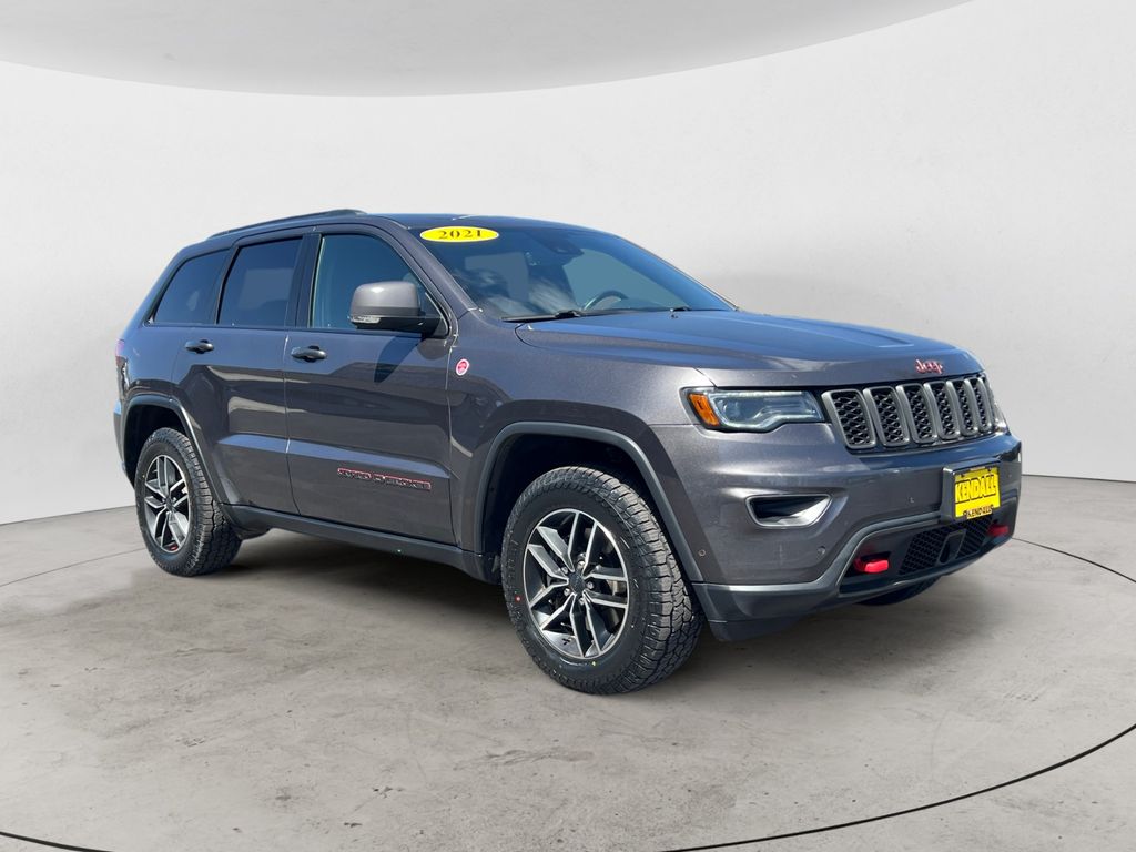 Pre-Owned 2021 Jeep Grand Cherokee Trailhawk 4WD 4D Sport Utility