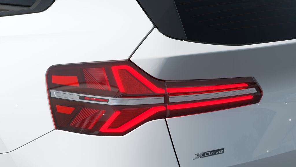 Thumbnail: 2026 BMW X3 - 32