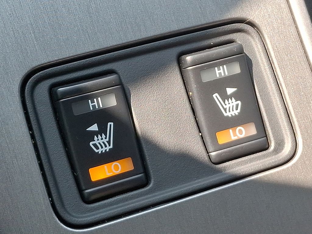 2022 Nissan Murano SV 26