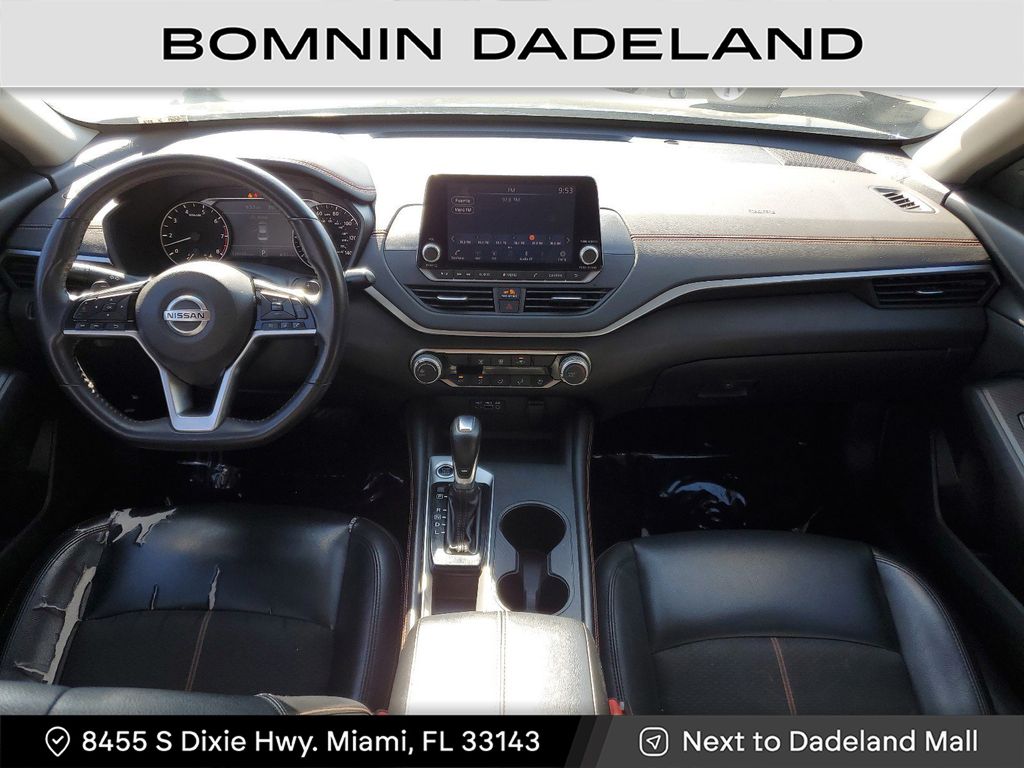 2020 Nissan Altima 2.5 SR photo
